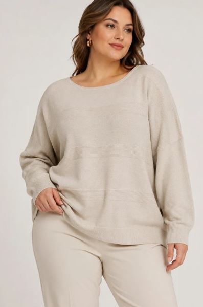 Immagine di PLUS SIZE CREW NECK SWEATER